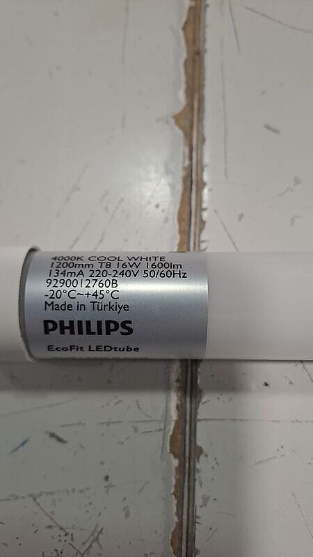 Phılıps LEDtube T8 1200mm 16W G13 Led Floresan Ampul 4000K Günışığı - 3